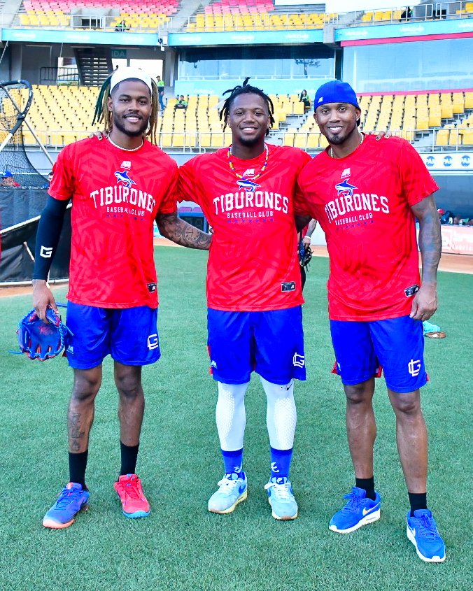 Tiburonesbbc_'s tweet photo. 🌴La Sabana presente 🦈

#Unidos 🤲🏽 https://t.co/OrUR1dJ5xu