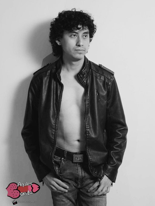 #AquilesBaezta POSTAL con @SaadeSativa! 😏  TALLER @redmoon_me IMPARTIDO por @diana_r0bles  🙌🏻🔥  SIN CENSURA<a href="/tag/aquilesbaezta"class="tags">#AquilesBaezta</a><a class="tags" target="_blank" title="On Twitter" href="/?out=eyJ0eXAiOiJKV1QiLCJhbGciOiJIUzUxMiJ9.eyJpYXQiOjE3MjA5NzEzNjAsImlzcyI6InR3cG9ybnN0YXJzLmNvbSIsIm5iZiI6MTcyMDk3MTM2MCwiZXhwIjoxNzUyNTA3MzYwLCJyZWRpcmVjdF91cmwiOiJodHRwczovL3R3aXR0ZXIuY29tL1NhYWRlU2F0aXZhIn0.8yrBUHNKpjdXIF5F6J4hbE39OZM5C05wEEJ4uYGx7JKEftshgztWT-9POAd8rvL617ZaIdKAkzCVTbQyP3aQKQ">@SaadeSativa</a><a href="/tag/cdmx"class="tags"><span>#cdmx</span></a><a href="/tag/creadoresdecontenido"class="tags"><span>#creadoresdecontenido</span></a><a href="/tag/aquilesbaeztaproducciones"class="tags"><span>#aquilesbaeztaproducciones</span></a>