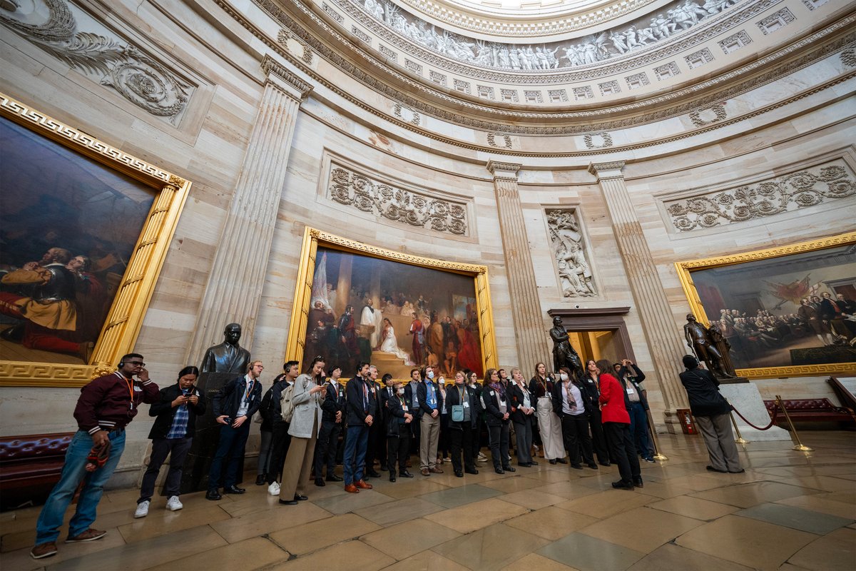 BerkeleyLab's tweet image. The #NationalLabSLAM competition is heating up! Finalists from 17 @ENERGY National Labs are in Washington, D.C. attending practice sessions and joining a Capitol Hill tour. Don’t miss the #NLSLAM tomorrow, Nov. 15 at 1:30 p.m. PT: nlresearchslam.org