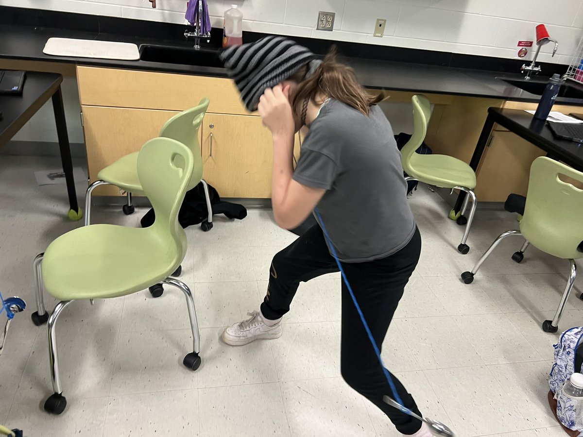 sciencewithmro's tweet photo. In lab 1602, we started various sound stations. Spoon bells (personal favorite) to rulers to rubber bands to tuning forks to straws. Throw in hallway slinkies &amp; Chrome Music Lab.  The goal is to apply sound in as many situations as possible, continue tomorrow! #owlscience2024 https://t.co/PlSckjLlGM