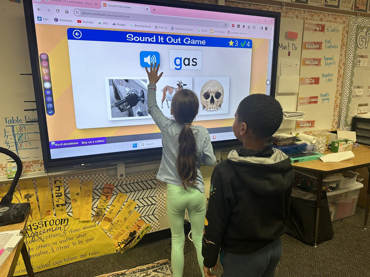 Phonics practice with our new newline screen!!! <a href="/NewlineIDEAMAX/">Newline Interactive – Americas</a> <a href="/HumbleISD_HHE/">Hidden Hollow Elementary</a>