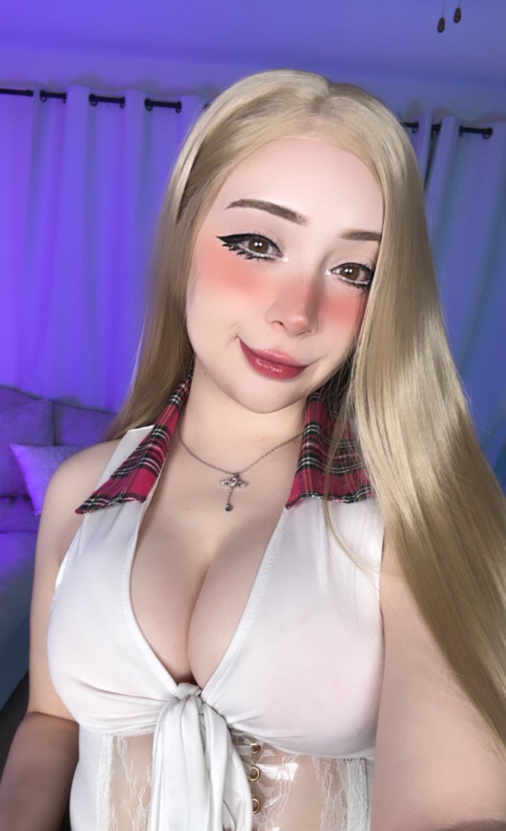 elisedotexe's tweet photo. Moving stream to 8/9pm CST!💕 we’re playing more of The Sims and starting a new storyline!!✨ https://t.co/UvgvEf1ix8