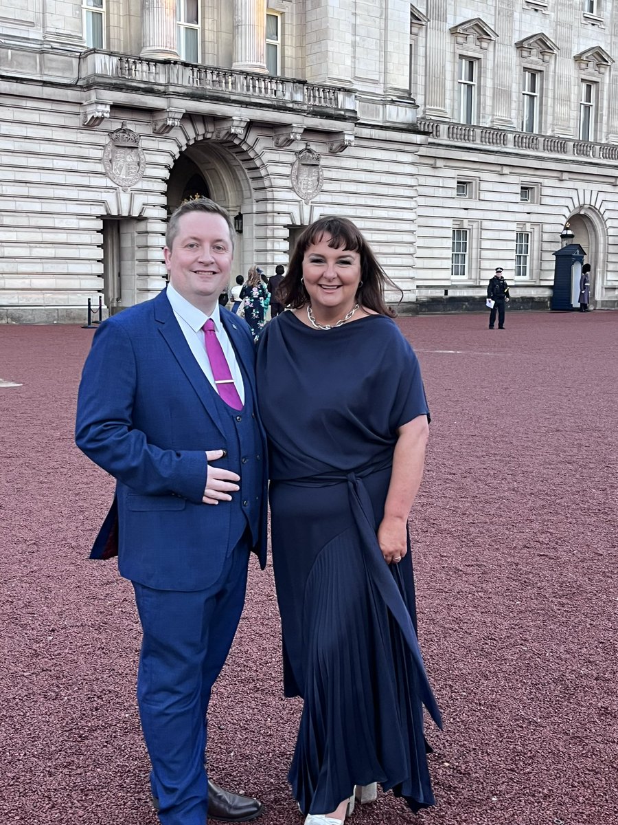 It was a privilege to be representing <a href="/BSO_NI/">Business Services Organisation</a> at a Reception for International Nurses and Midwives working in the United Kingdom at Buckingham Palace this evening.  <a href="/HSCCEC/">Clinical Education Centre - CEC</a>, <a href="/LindaTh98731110/">Linda Thompson</a>