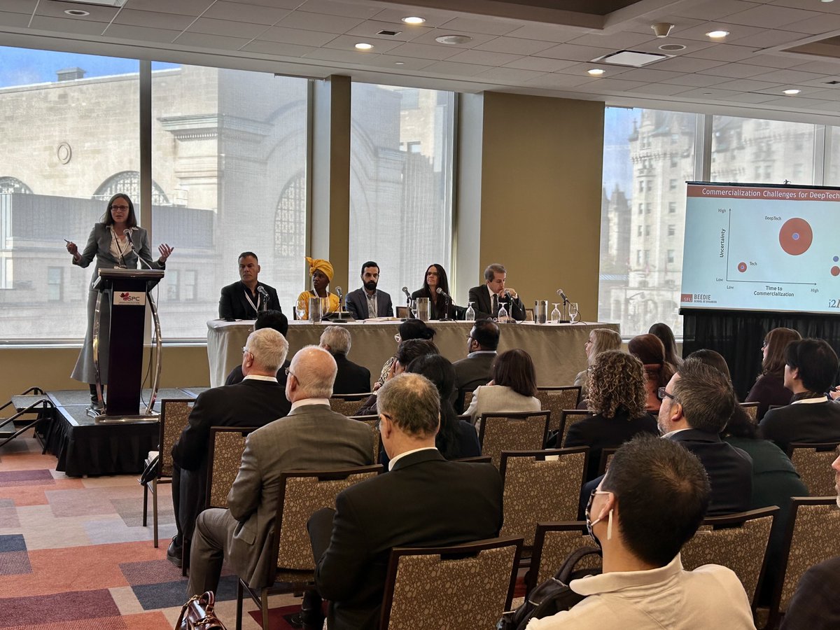 Perimeter's tweet image. Today, at the Canadian Science Policy Conference, Perimeter Institute led a panel about bridging the gap between scientific research and application.

#CSPC2023 #SciencePolicy