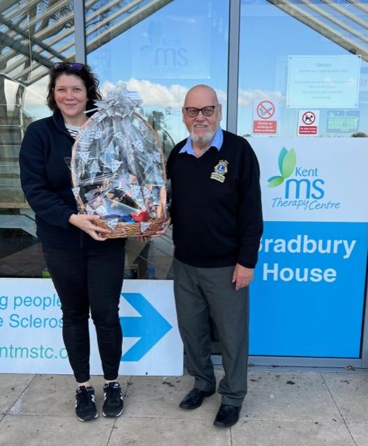 Whitstable,Herne Bay, Canterbury Lions Club donated a Christmas Basket to the MS Therapy Centre for their raffle.  Nancy Reed accepted it for the centre and showed, in a tour, the wonderful work they are doing. #Canterbury #MScentre #whitstable #HerneBay #raffle #Lionsraffle