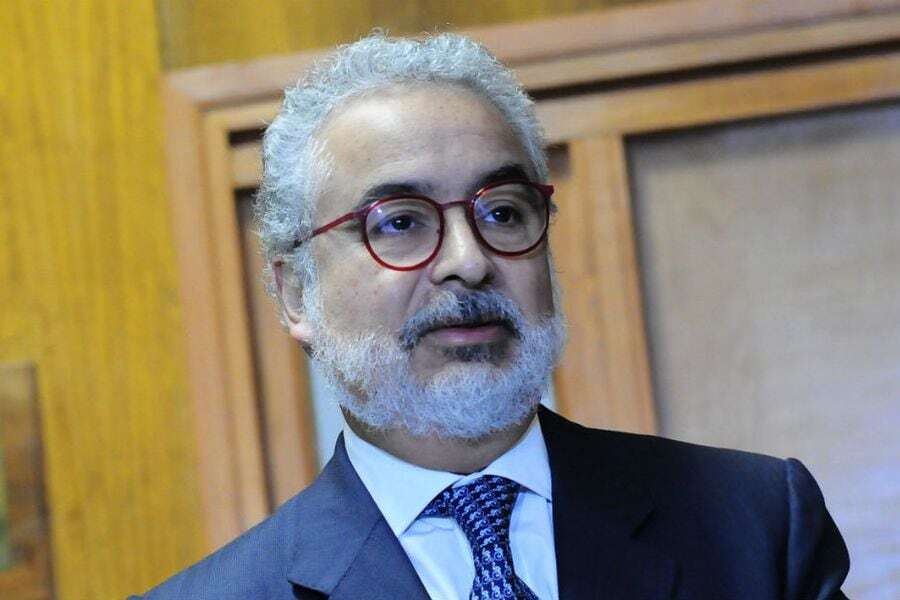 latercera's tweet image. Fiscalía Oriente abre investigación penal de oficio en contra de Luis Hermosilla tras revelación de audios sobre pago de coimas en SII y la CMF  lt.cl/e5pqe1