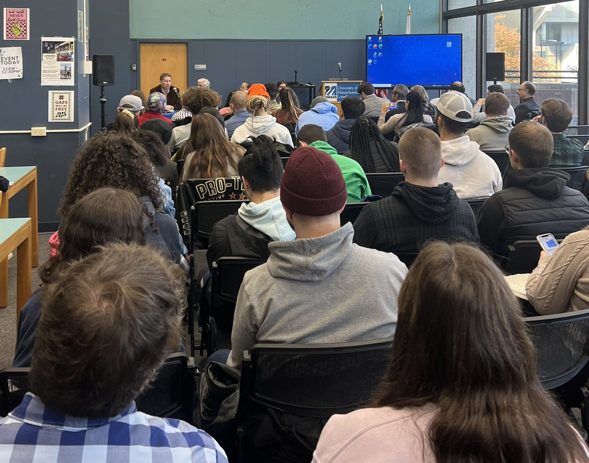 UML_CRIM's tweet image. Another event with UML faculty engaging with our students