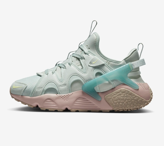 SOLELINKS's tweet photo. Ad: Women’s Nike Air Huarache Craft ‘Pink Oxford/Citron Tint’ on sale for $80.23 + FREE shipping, use code ACCESS => https://t.co/XPB0seWUET https://t.co/Ay2u1p2fua