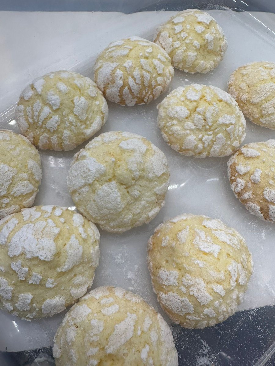churreriaeltopo's tweet photo. Novedades en la #SinTacc de Virrey del Pino 2617. Además de churros y chipas, ahora también cookies de limón y de chocolate, pepas, budines de vainilla o chocolate. Y próximamente, tarta de coco, pasta Frola y torta de ricota. 
#LlorenChicosLloren https://t.co/m8vluOjzz3