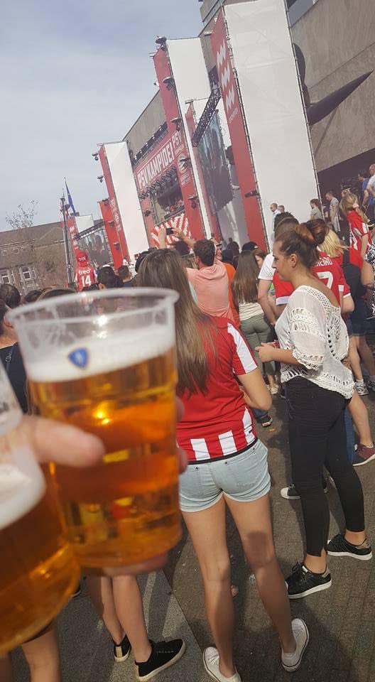 Mikex92's tweet photo. @PSV @Bavaria https://t.co/PB8TSvCPhK
