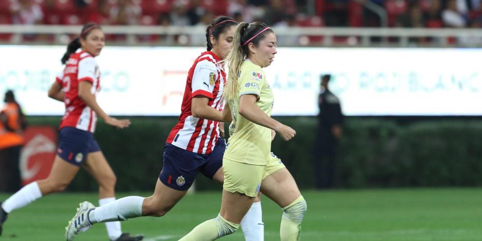 Azul8Acrema_Fem's tweet photo. En el #AP2022 también disputamos #ElClásicoDeMéxico en la Semifinal y en la VUELTA empatamos 3️⃣-3️⃣ en el 🏟️ Akron que fue suficiente para sellar nuestro pase a la Gran Final.
#EstoEsAmérica 🦅 https://t.co/e0WDSqllva