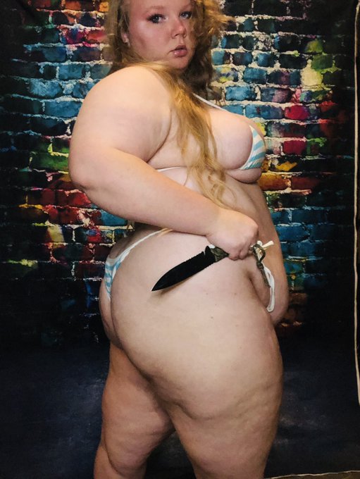 Only 3$ rn daily pics to your inbox all content unlocked no ppv what so ever cum play with me https://t