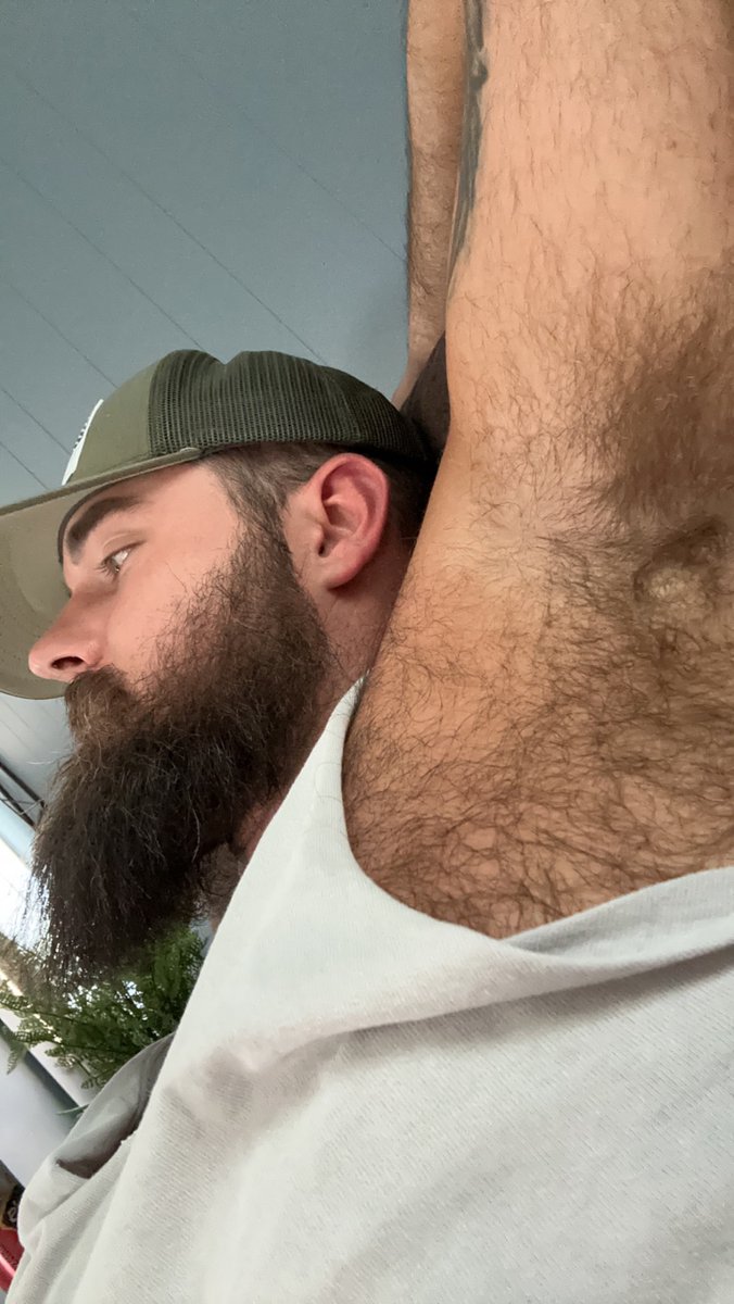Kentuckyboy93's tweet photo. Be a good boy and retweet this https://t.co/jlMD5COYSD