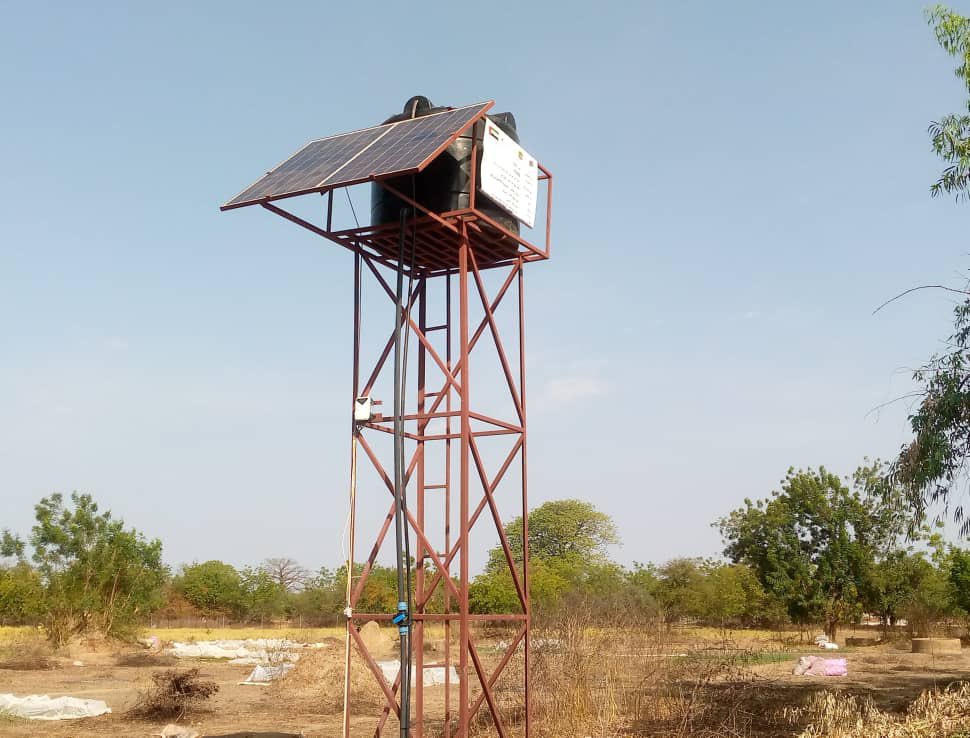 SENDGOGambia's tweet photo. One of 13 borehole projects our beloved founder Tuku Jallow implemented before her untimely passing. May her soul rest peacefully in Janneh and may Allah continue to bless her for her great deeds, kind acts, and dedication to her people and homeland of The Gambia 🇬🇲 

#RIPTuku https://t.co/PmEBj6FBKI