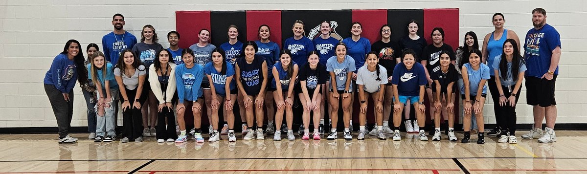 LadyRedBasketb3's tweet image. Lady Red showing support for Diabetes awareness month!
#GEIS #Toughness