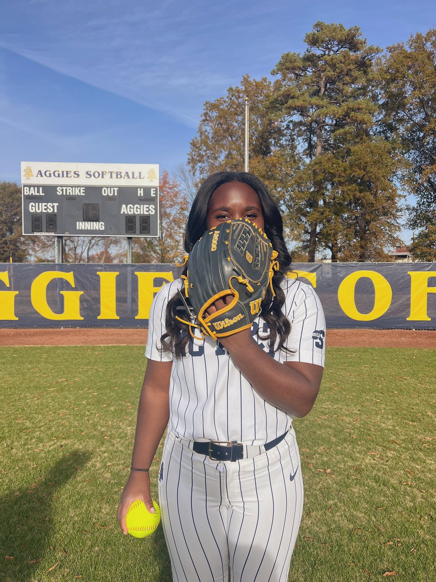 SMack2024's tweet photo. Thank you Coach Gonzalez for a great visit!!! The culture at A&amp;T is amazing!! @NCATSOFTBALL https://t.co/u0PO9zu241