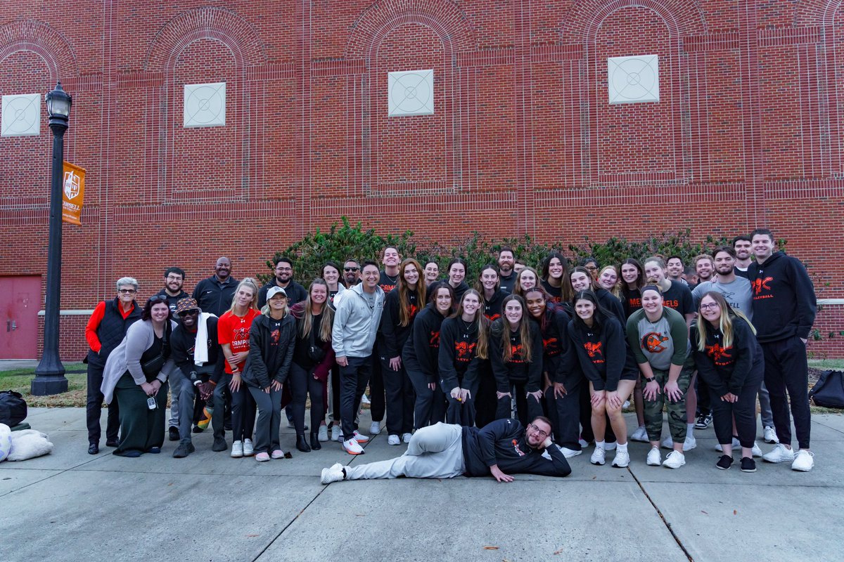 GoCamelsVB's tweet photo. Business Trip 💼

Thank you to everyone who helped send us off today!! 

#FightAsONE | @CAASports https://t.co/mlLdPO7gSC