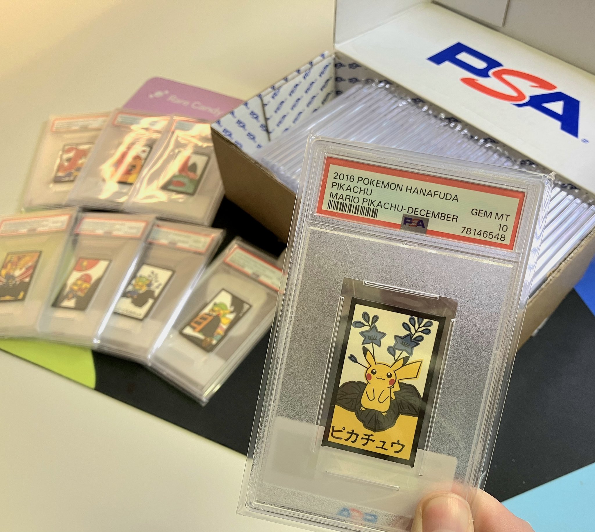 2016 POKEMON Hanafuda ピカチュウ