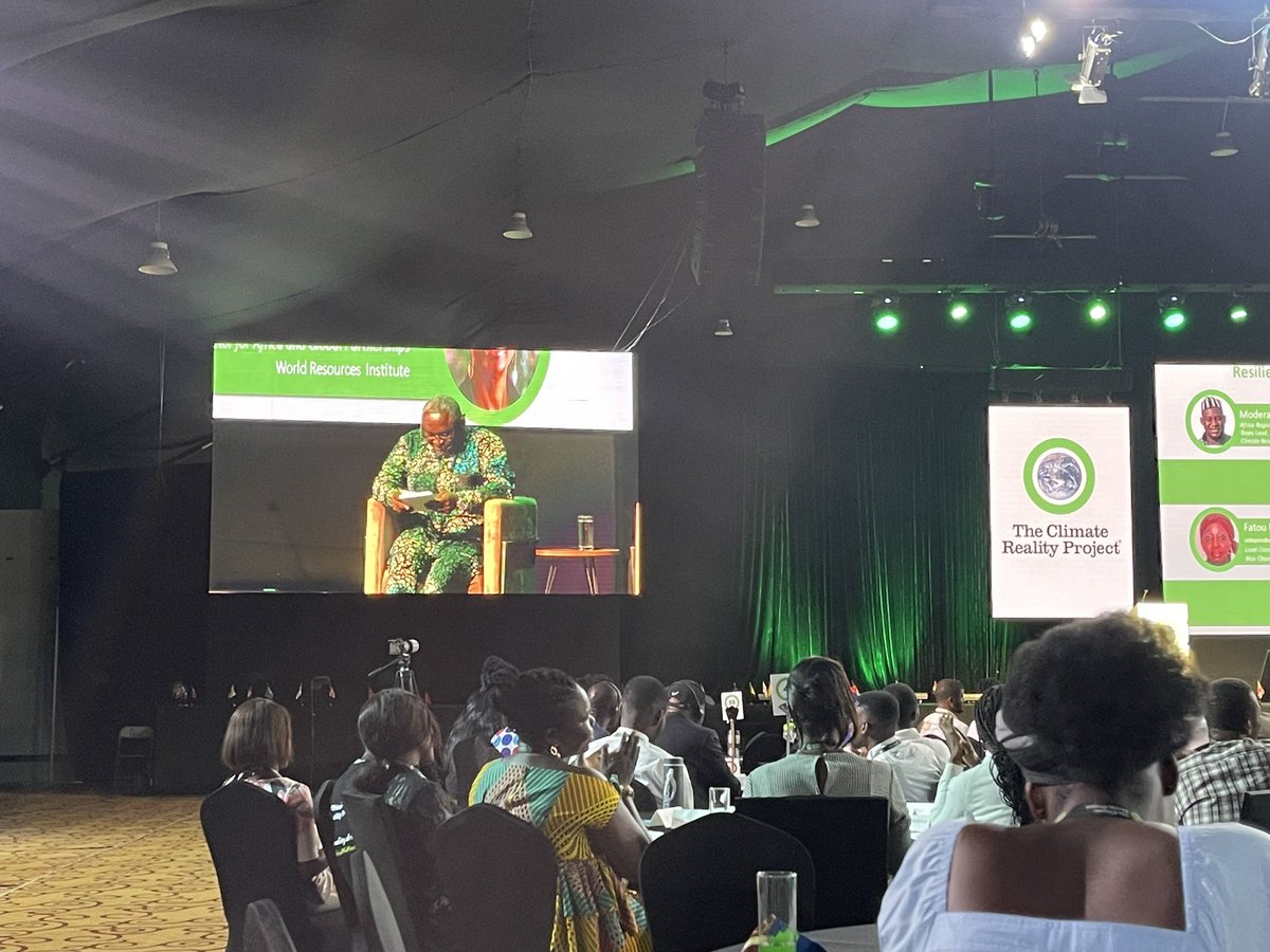 Day 2 of @ClimateReality training; Reducing food waste, ensuring fair trade practices and combating climate change are some ways to ensure food security.

#LeadOnClimate
#TheAfricaWeWant
#WestAfricaLeadOnClimate