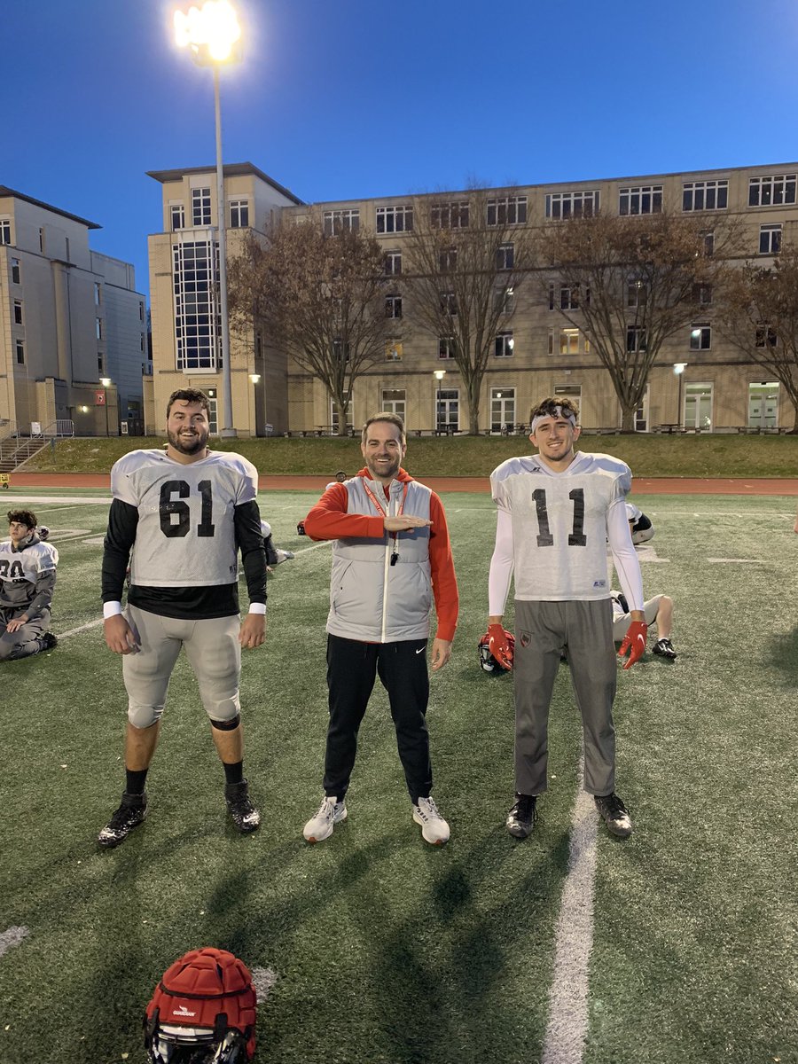CoachRyanLarsen's tweet photo. PRACTICE 50 with @DWalnock &amp; @KavehWojtowich!!

#CODE #BYB #TartanProud https://t.co/jWXKGte1pv