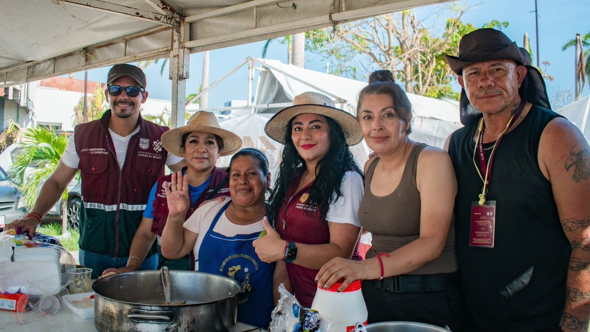 Todos_Somos_PC's tweet image. ¡La solidaridad nos distingue!🫡

Participación Ciudadana se solidariza con el llamado del #JefeDeGobierno, @martibatres, para ayudar a las familias afectadas por el huracán Otis con: 

📦Acopio
👩‍🍳Comedores emergentes
🧹Limpieza de espacios

 #TrabajamosParaTi