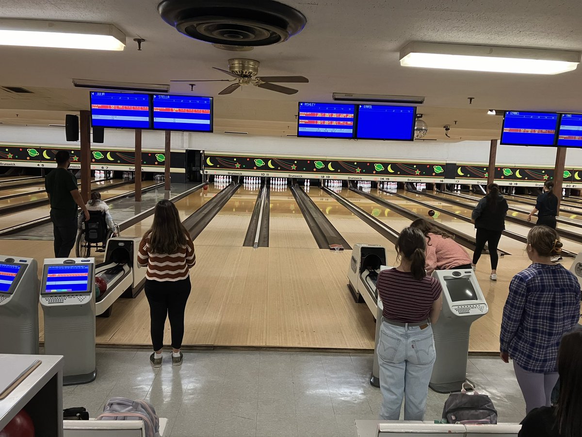 EG Bowling tweet media