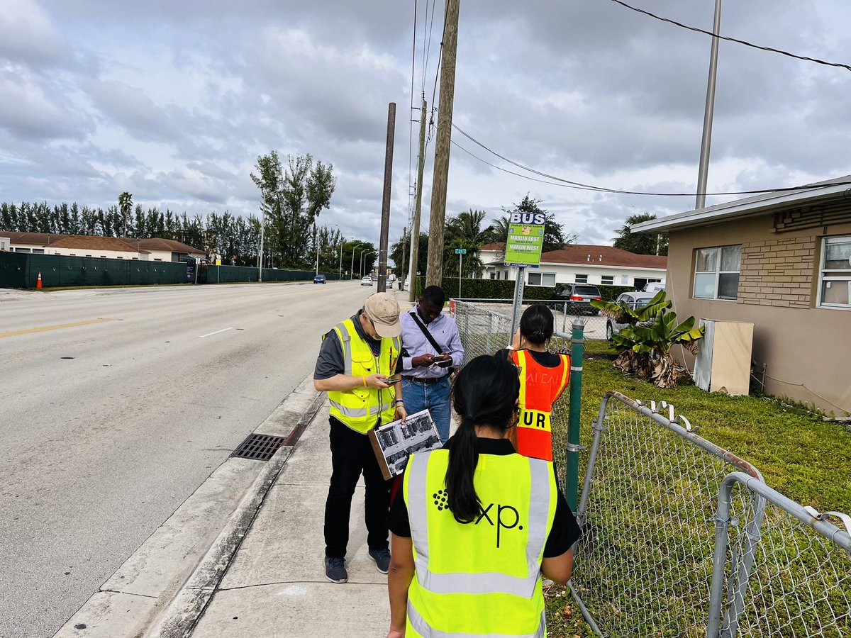 jesusfuentes80's tweet photo. Another walking audit in the books! This time in Hialeah, surrounding the Hialeah Metrorail Station.
#walkabilitymatters ๐ถ๐ปโโ๏ธ https://t.co/LgVMiQCT2w
