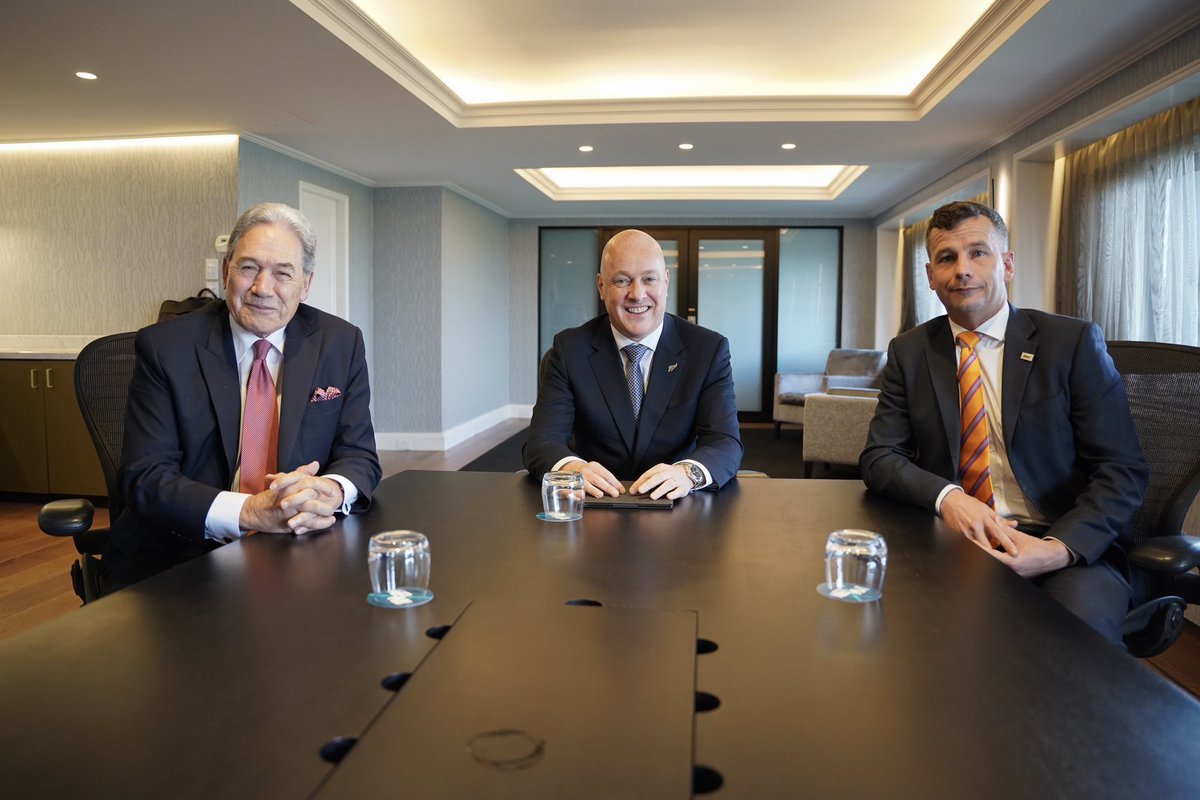 John Hart tweet media