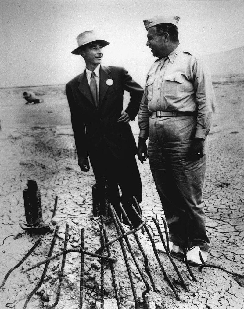 J. Robert Oppenheimer and Brigadier General Leslie R. Groves Jr(02)