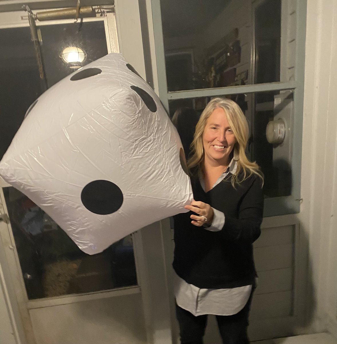 DanielleLegnard's tweet photo. Getting ready for our K-5 Family Math Night!!! Stop by Johnson School 11/16 anytime between 6:00-7:30! Roll some GIANT dice, flip some cards, spin some spinners!! Stay as long as you want! Quiet spaces available for families!#mathtastic #welovemath @BethelCTSuper @brookskristen1 https://t.co/gtoVbVWuCr