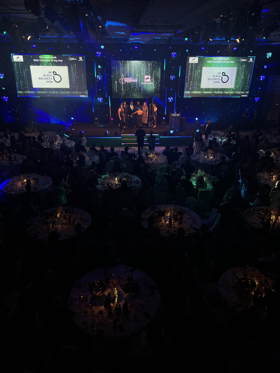 Lloyds Business tweet media