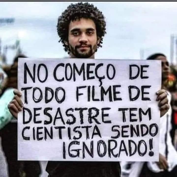 odaradeverdade's tweet photo. A arte imita a vida, ou a vida imita a arte? https://t.co/W6oEk8Mvwx