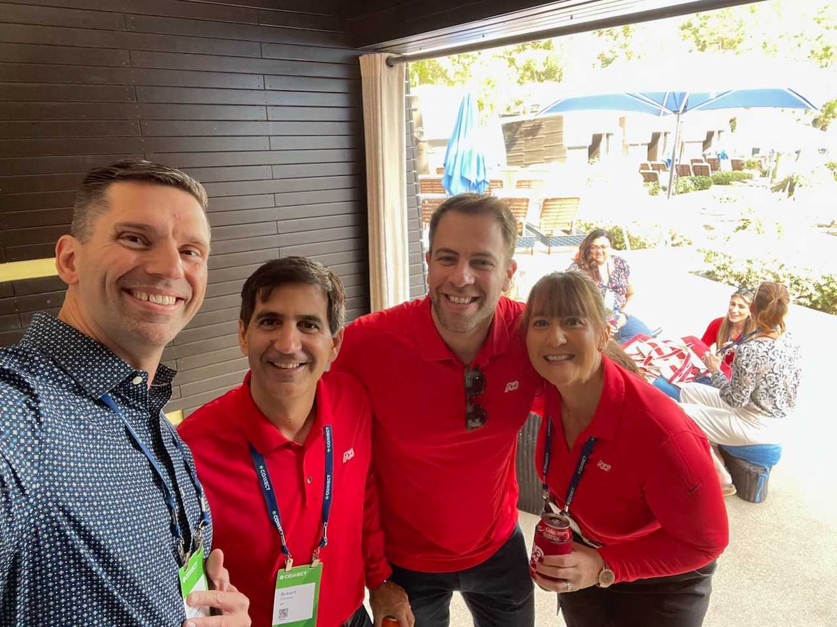 ChiefProactive's tweet photo. Sean M. Duncan, CPA is having a blast at #QBConnect connecting with some amazing peers - I guess that's why they call this conference QB'Connect' 😉
#chiefproactiveadvisor #accountingconference https://t.co/IynB7M1tS6