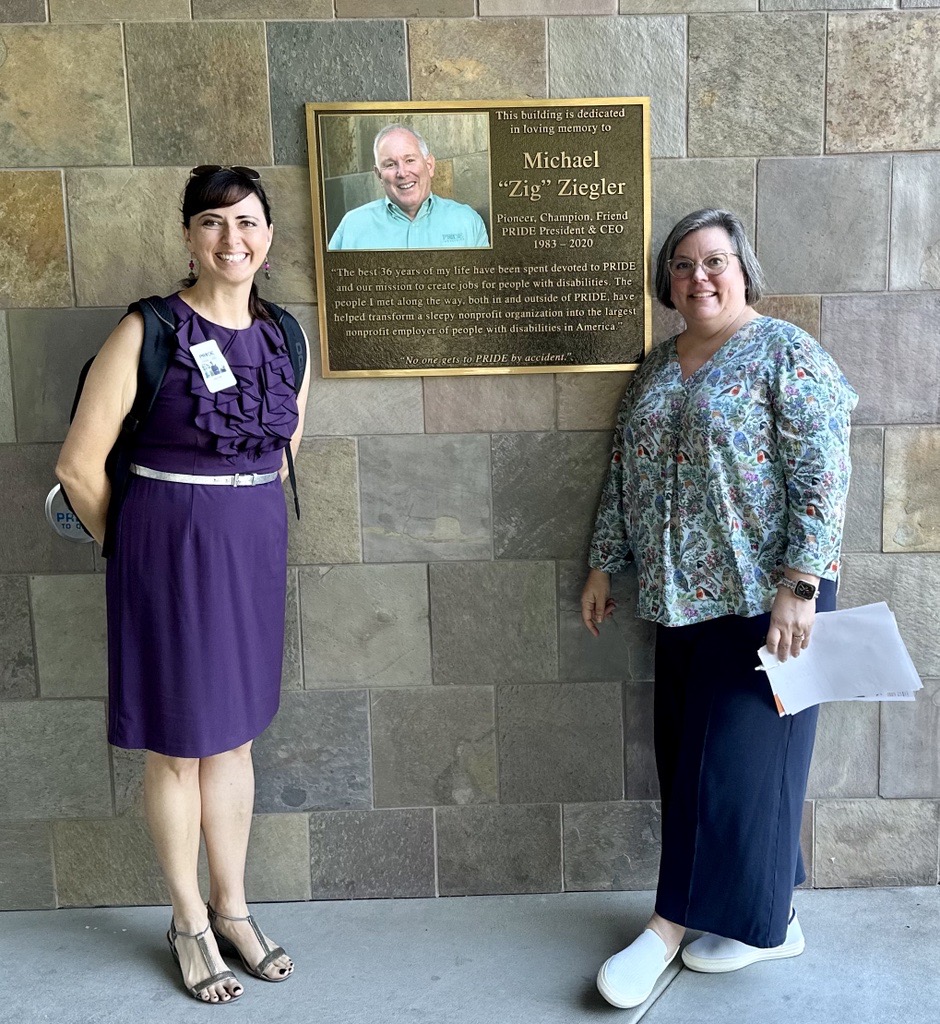 tweetsforpride's tweet photo. Kelly Siefkin, Chief Philanthropy Officer of the Sacramento Region Community Foundation (SRCF), toured our Roseville facilities, where she was hosted by Michele Bennyhoff. Thank you, SRCF, for your longtime support of our mission!
#PathwaysToEmployment #PRIDEIndustriesTours https://t.co/nf05NUEM8f