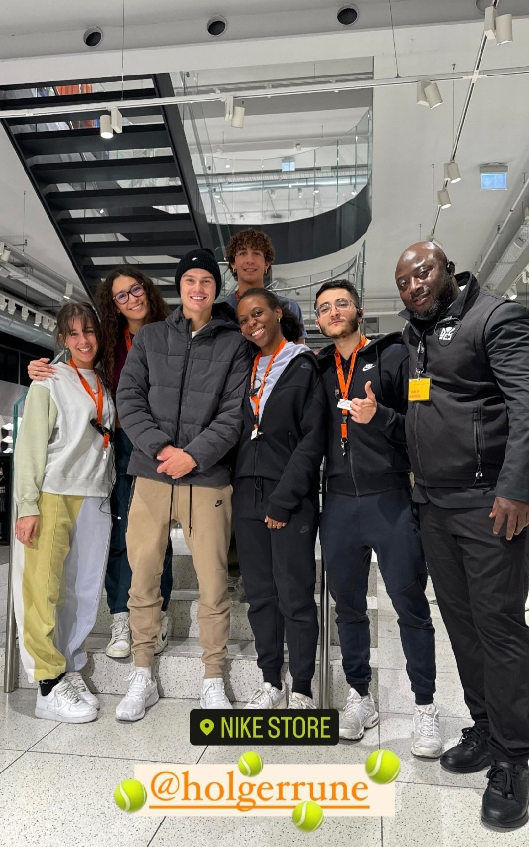 Holger Rune News on X Holger at a Nike store in Turin elizabethduran https t HF8HtW64Fb X