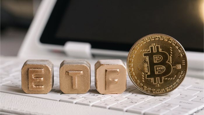 2013princess's tweet photo. 12 Bitcoin spot ETF filings could be approved soon
The race for approval of Bitcoin ETFs in the United States has reached a critical juncture.  The US Securities and Exchange Commission (SEC) has a small chance of giving the green light to dozens of pending applications.
#BTCUSD https://t.co/VGKG9pItN1