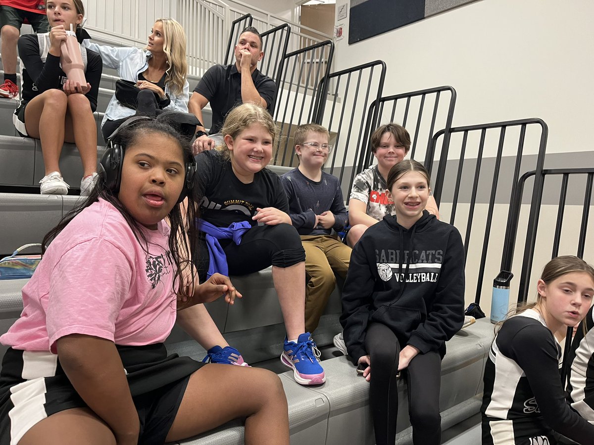 Meghan Williams tweet media