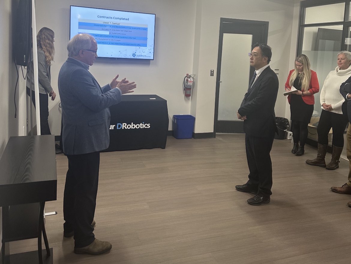 Four_DRobotics's tweet photo. Four DRobotics’ CEO , Jeremy James met with Nissan’s General Manager Mobility and AI Laboratory, Mr. Toru Takagi and talked about Four DRobotics’ technology in the event that was hosted by @AreaX_O @Invest_Ottawa 

#robotics #ai #av #technology #mobility #autonomousvehicles #news https://t.co/eu2zrftnax