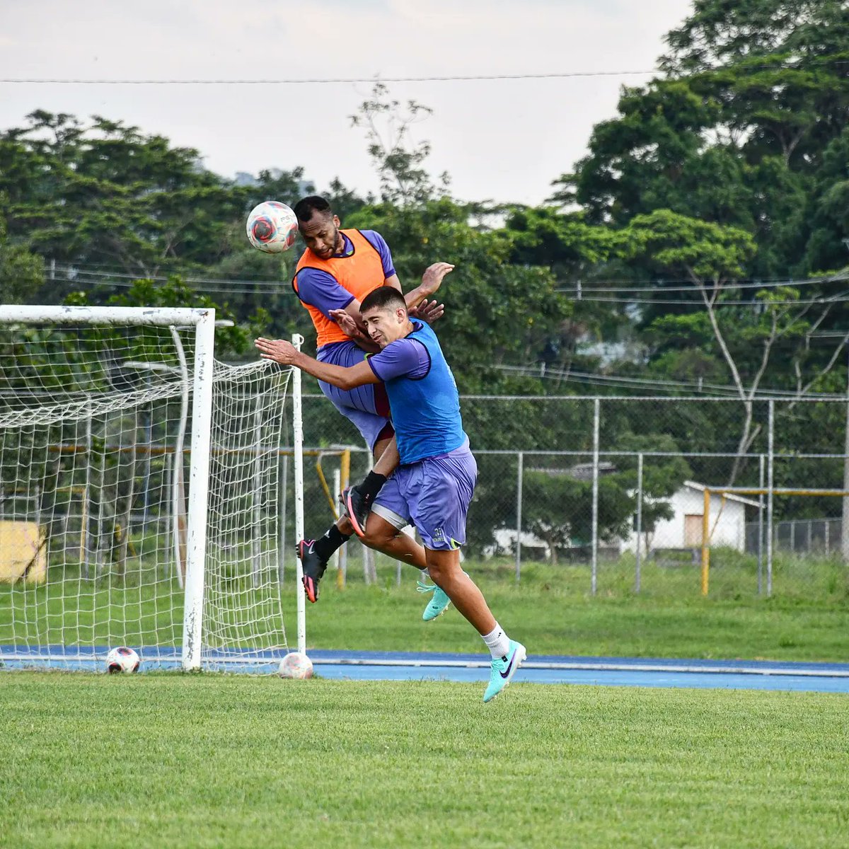 cdptropico's tweet photo. Martes de entrenamiento, enfocados en nuestra próxima batalla!!!💪⚽️💙 https://t.co/hAXEUDmaQa