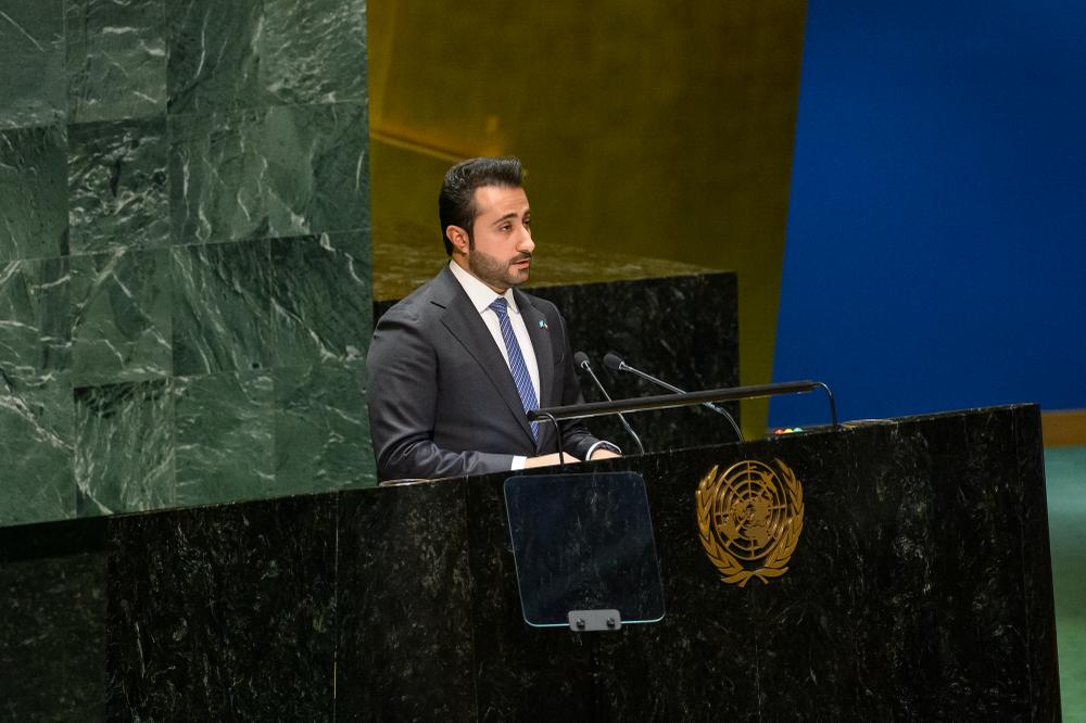 في كلمة للملحق الدبلوماسي إسماعيل الكندري بالجمعية العامة للأمم المتحدة

الكويت: خطة الأمين العام للتنمية المستدامة 2030 ستفشل في ظل استمرار انتهاكات حقوق الإنسان

- أكدت أن سبيل نجاحها محاسبة مرتكبي جرائم الحرب وعلى رأسهم الكيان الإسرائيلي

kuna.net.kw/ArticleDetails…

#كونا #الكويت