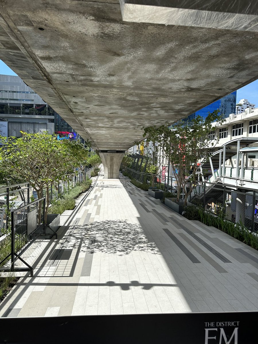 New skywalk from bts Phrom Phong to Nana. Should make rainy days a lot less painful. Opens Dec 1