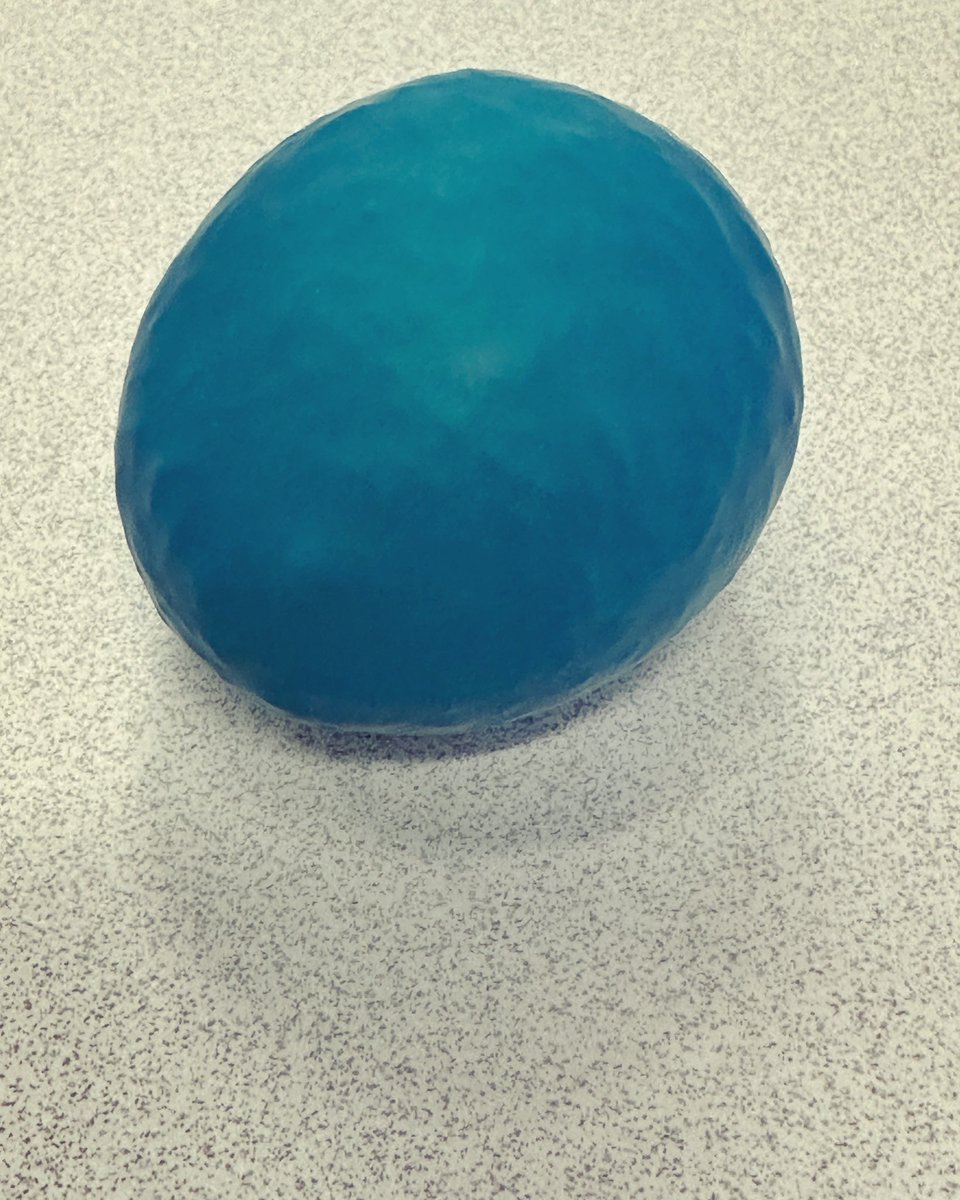 lorene1voice's tweet image. My homemade stress ball got stressed so I had to give it a redo. Good as new. #worktools #wellness #SurreyBC #TrueSurrey