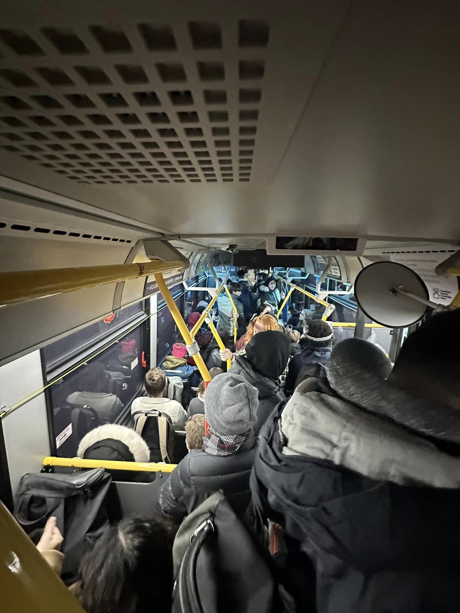 OccTranspo's tweet photo. More investing in transit. #Ottawa #OttBus https://t.co/uye8ML2yKo