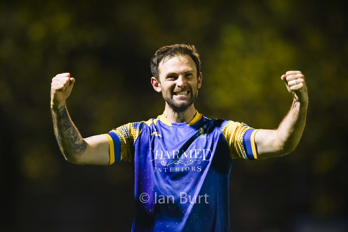 Ian Burt tweet media