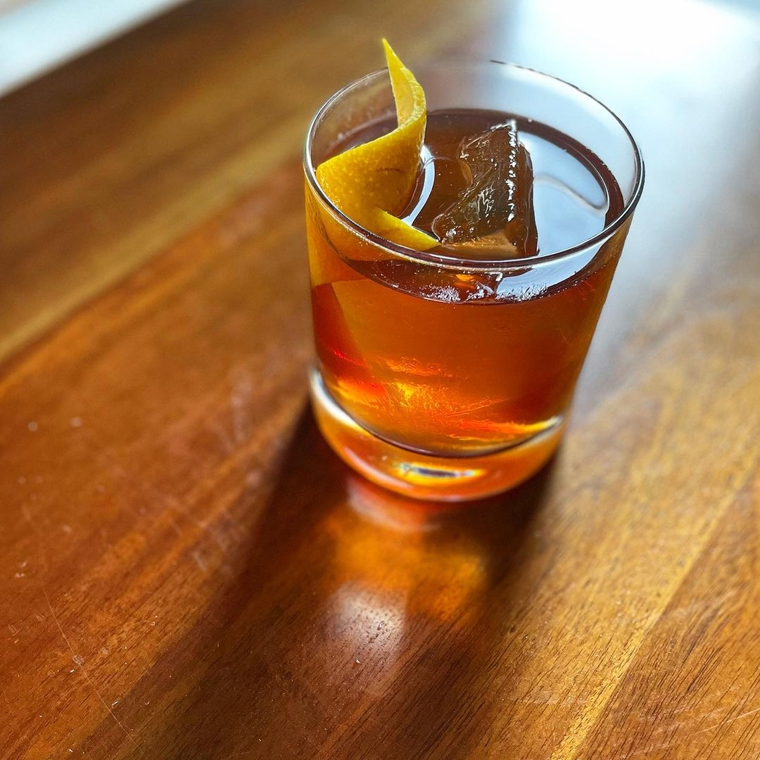 Pier70sf's tweet image. Folks might have #APEC2023 on the brain, meanwhile in #Dogpatch we've got plenty of food and bev options for your dining and drinking pleasure!

1. @moshimoshi1987
2. @seastarbarsf
3. @thirdrailbarsf
4. @besharamsf