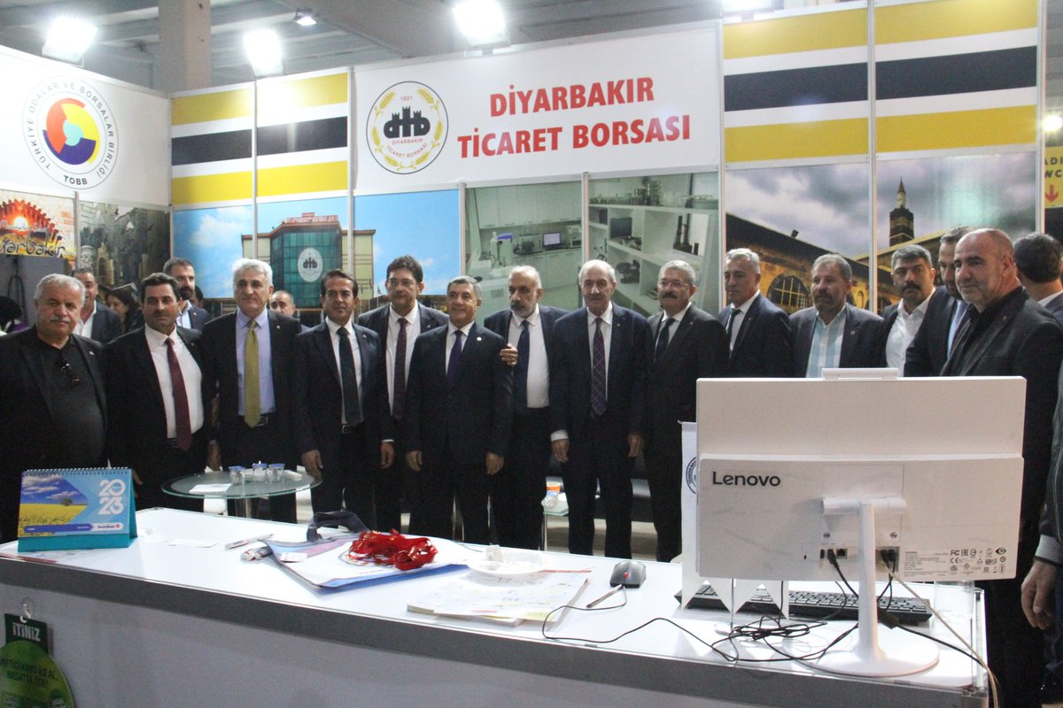Yenisehir21's tweet photo. Diyarbakır Ticaret ve Sanayi Odası (DTSO) Mezopotamya Fuarcılık ve ALZ Diyarbakır tarafından organize edilen ve  57 ilden 168 firmanın katıldığı Mezopotamya Gurme ve Yöresel Lezzetler Fuarı’nın açılışı gerçekleştirildi. @AlzDiyarbakir @CihatAlagoz @kayadb @YesilEngin https://t.co/e2o9WzZUxn