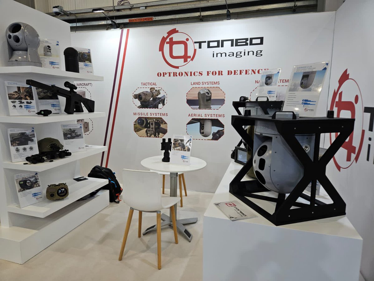 We're thrilled to be showcasing our products at the Dubai Air Show 🛫 from Nov 13th-17th. Visit us at Stand 160 to explore our latest innovations. 📸✨

Don't miss out! Swipe through to see some glimpses of our booth setup. 📷

#DubaiAirShow #InnovationInFlight #TonboImaging