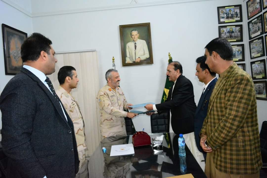 anfpak's tweet photo. Nov 14, '23: ANF and Balochistan Govt's Social Welfare Department signed an MOU to establish a Model Addiction Treatment & Rehabilitation Centre in Quetta, building on previous efforts.
#MATRC #Quetta
#OneNation #OneDestination
#DrugFreePakistan #Balochistan https://t.co/HpMVIB3bYp