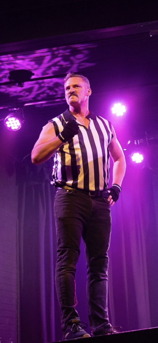 2 year anniversary! 💪🦓

192 Matches, 52 Shows, 15 Venues, 9 Cities, 9 Promotions, 2 Counties!