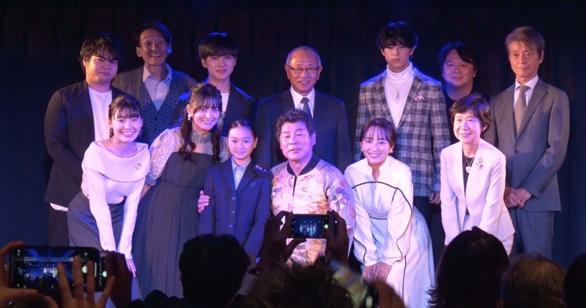 11月13日(月)ジョーシン日本橋店７Fイベントホールで制作発表会開催致しました！
幡多浪速区長、上新電機金谷社長、浪速区商店会連盟野村副会長から祝辞をいただき、地元メディアや来賓も多数お越しいただきました。
浪速区の地元の皆さまも一緒に盛り上げていきます！
＃リアルタイムバトル将棋